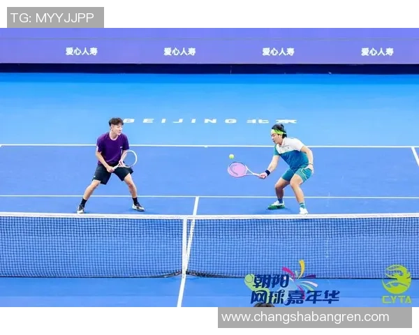 武汉网球队在钻石联赛中以61分稳居积分榜首位展现强劲实力