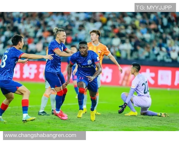 深圳足球队团队协作的成功秘诀与未来发展展望分析